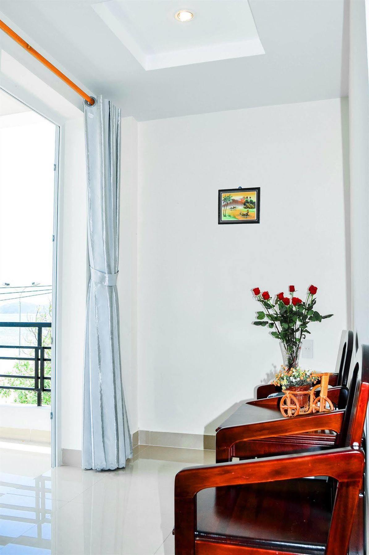 Thien Thanh Hotel - E Dragon Nha Trang Exterior photo
